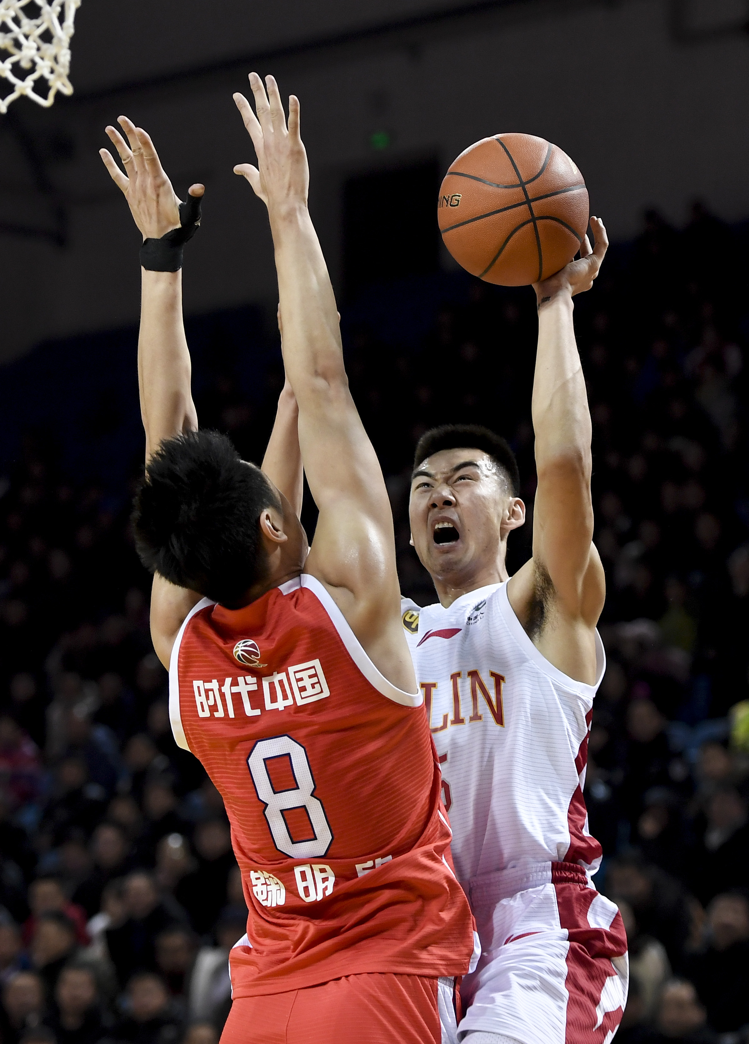 与莫拉塔身 与莫拉塔身