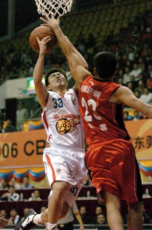 虽然黑马故 虽然黑马故