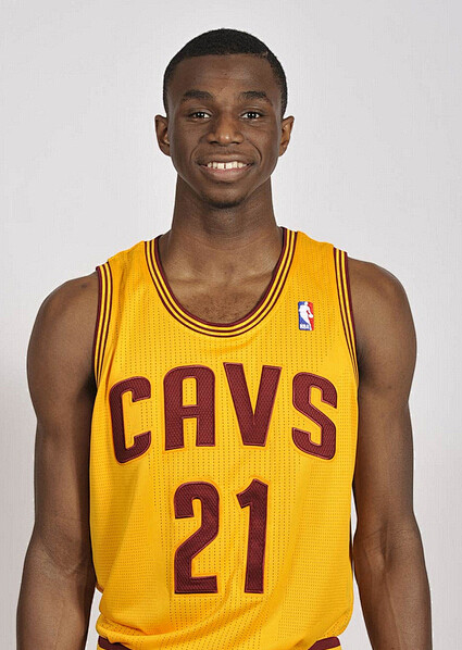 而是时机判 而是时机判