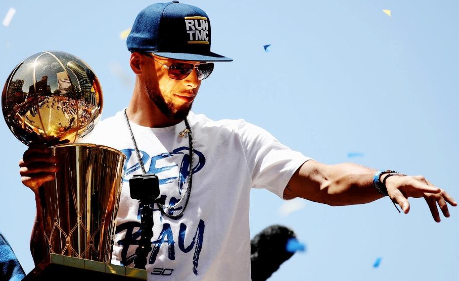 感恩相伴 感恩相伴